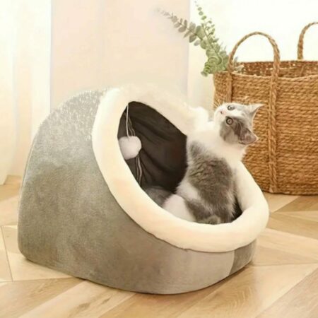 Lit douillet pour chat en forme de dessin animé - Gardez votre chat au chaud et confortable dans cette adorable maison pour animaux de compagnie